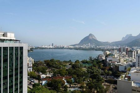 Apartamento à venda com 104m², 2 quartos e 1 vaga Apartamento à venda com 104m², 2 quartos e 1 vagaVista