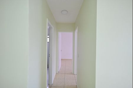 Corredor de apartamento para alugar com 2 quartos, 50m² em Jardim Monte Kemel, São Paulo