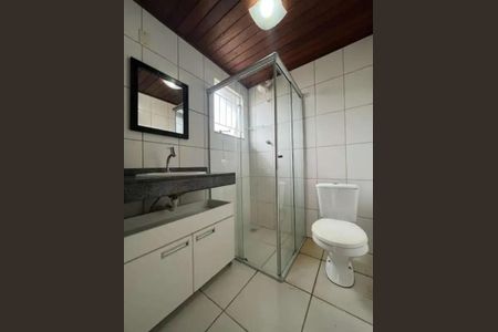 Casa para alugar com 211m², 3 quartos e 3 vagas Casa para alugar com 211m², 3 quartos e 3 vagasBanheiro 3