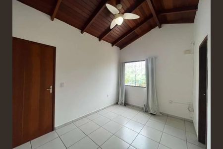 Casa para alugar com 211m², 3 quartos e 3 vagas Casa para alugar com 211m², 3 quartos e 3 vagasQuarto 2