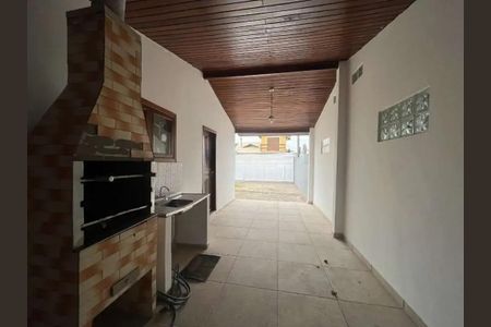 Casa para alugar com 211m², 3 quartos e 3 vagas