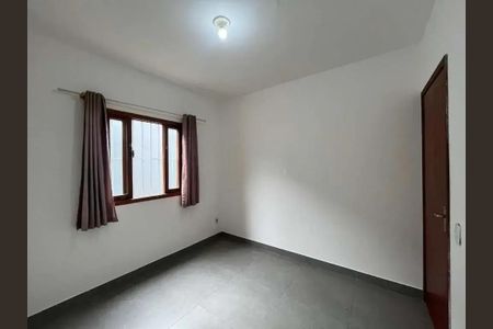 Casa para alugar com 211m², 3 quartos e 3 vagas Casa para alugar com 211m², 3 quartos e 3 vagasQuarto 1