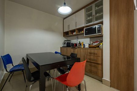 Apartamento à venda com 240m², 3 quartos e 2 vagas Apartamento à venda com 240m², 3 quartos e 2 vagasCozinha