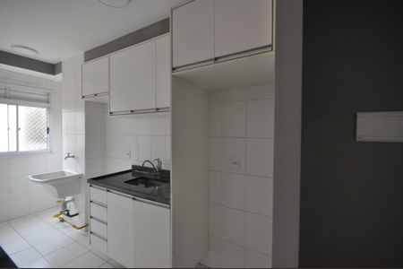 Cozinha de apartamento para alugar com 2 quartos, 50m² em Protendit, São Paulo