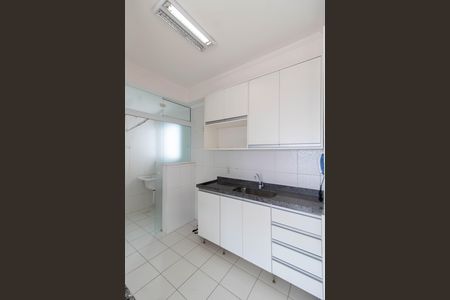Apartamento para alugar com 55m², 2 quartos e 1 vaga Apartamento para alugar com 55m², 2 quartos e 1 vagaCOZINHA