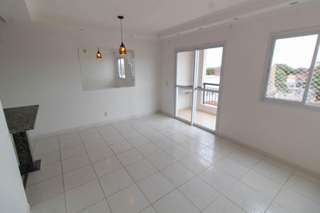 Apartamento para alugar com 55m², 2 quartos e 1 vaga Apartamento para alugar com 55m², 2 quartos e 1 vagaSALA