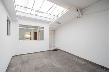 Garagem de casa para alugar com 2 quartos, 288m² em Vila Monte Alegre, São Paulo