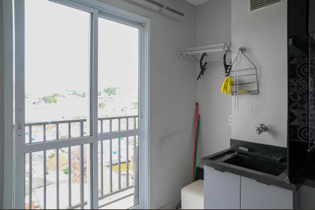 Apartamento para alugar com 63m², 2 quartos e 1 vaga Apartamento para alugar com 63m², 2 quartos e 1 vagaÁrea de Serviço