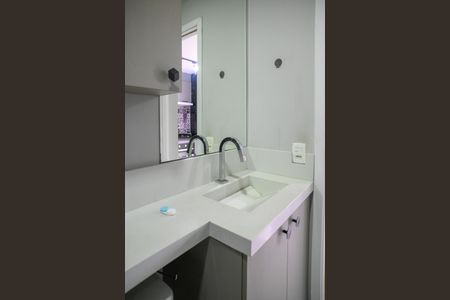 Apartamento para alugar com 63m², 2 quartos e 1 vaga Apartamento para alugar com 63m², 2 quartos e 1 vagaBanheiro