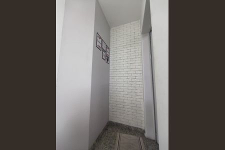 Apartamento à venda com 94m², 2 quartos e 1 vaga Apartamento à venda com 94m², 2 quartos e 1 vagaCorredor