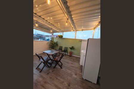 Apartamento à venda com 94m², 2 quartos e 1 vaga Apartamento à venda com 94m², 2 quartos e 1 vagaÁrea externa
