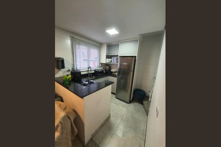 Apartamento à venda com 94m², 2 quartos e 1 vaga Apartamento à venda com 94m², 2 quartos e 1 vagaCozinha