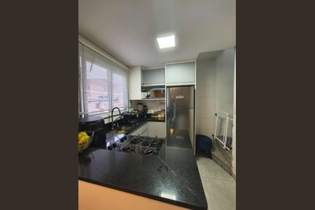 Apartamento à venda com 94m², 2 quartos e 1 vaga Apartamento à venda com 94m², 2 quartos e 1 vagaCozinha