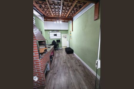 Apartamento à venda com 94m², 2 quartos e 1 vaga Apartamento à venda com 94m², 2 quartos e 1 vagaÁrea externa