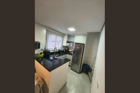 Apartamento à venda com 94m², 2 quartos e 1 vaga Apartamento à venda com 94m², 2 quartos e 1 vagaCozinha