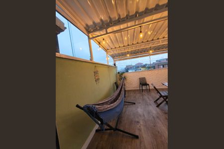 Apartamento à venda com 94m², 2 quartos e 1 vaga Apartamento à venda com 94m², 2 quartos e 1 vagaÁrea externa