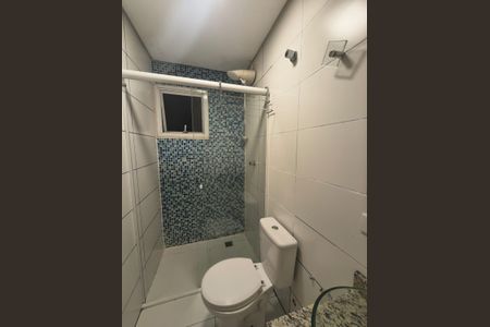 Apartamento à venda com 94m², 2 quartos e 1 vaga Apartamento à venda com 94m², 2 quartos e 1 vagaBanheiro