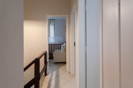 Casa de condomínio à venda com 112m², 3 quartos e 1 vaga Casa de condomínio à venda com 112m², 3 quartos e 1 vagaCorredor