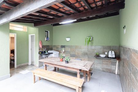 Casa de condomínio à venda com 112m², 3 quartos e 1 vaga Casa de condomínio à venda com 112m², 3 quartos e 1 vagaÁrea externa