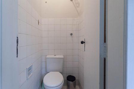 Casa de condomínio à venda com 112m², 3 quartos e 1 vaga Casa de condomínio à venda com 112m², 3 quartos e 1 vagaBanheiro de serviço
