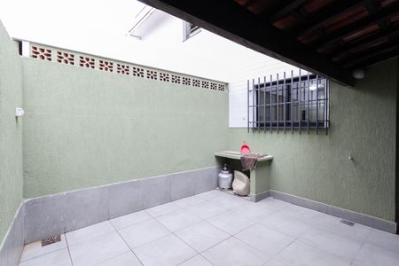 Casa de condomínio à venda com 112m², 3 quartos e 1 vaga Casa de condomínio à venda com 112m², 3 quartos e 1 vagaÁrea externa