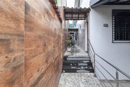 Casa de condomínio à venda com 112m², 3 quartos e 1 vaga Casa de condomínio à venda com 112m², 3 quartos e 1 vagaEntrada