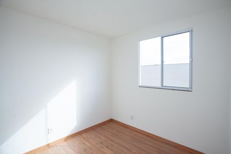Quarto 2 de apartamento para alugar com 2 quartos, 43m² em Caiapos, Contagem