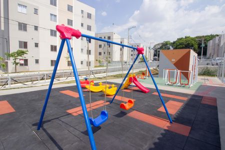 Apartamento para alugar com 43m², 2 quartos e 1 vaga Apartamento para alugar com 43m², 2 quartos e 1 vagaÁrea comum - Playground