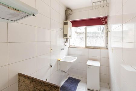 Apartamento à venda com 70m², 2 quartos e 1 vagaCozinha e Área de Serviço
