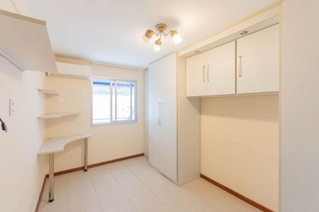 Apartamento à venda com 70m², 2 quartos e 1 vagaSuíte