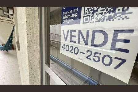 Apartamento à venda com 70m², 2 quartos e 1 vaga Apartamento à venda com 70m², 2 quartos e 1 vagaPlaquinha