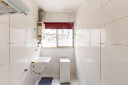 Apartamento à venda com 70m², 2 quartos e 1 vagaCozinha e Área de Serviço