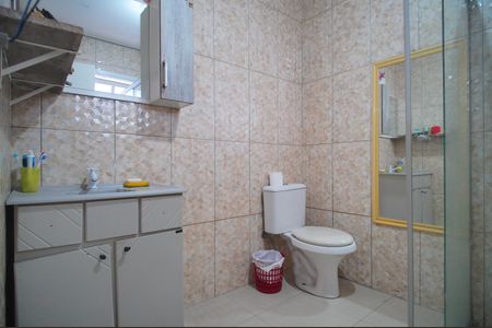 Casa à venda com 77m², 2 quartos e 1 vagaBanheiro 1