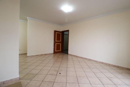 Sala de apartamento para alugar com 3 quartos, 130m² em Saraiva, Uberlândia