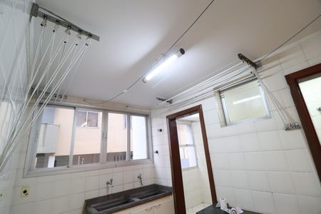 Apartamento para alugar com 130m², 3 quartos e 2 vagasÁrea de Serviço