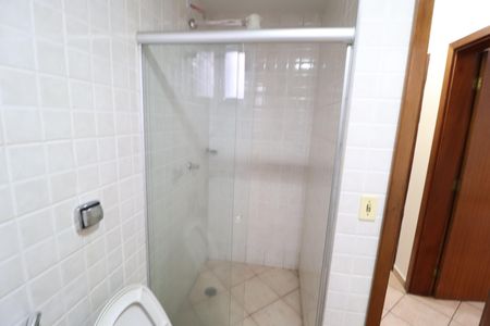 Apartamento para alugar com 130m², 3 quartos e 2 vagasBanheiro Social