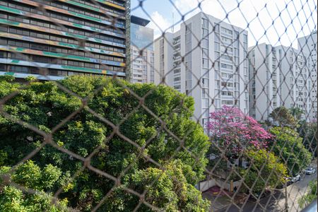 Vista da Varanda da Sala de apartamento para alugar com 2 quartos, 72m² em Bela Vista, São Paulo