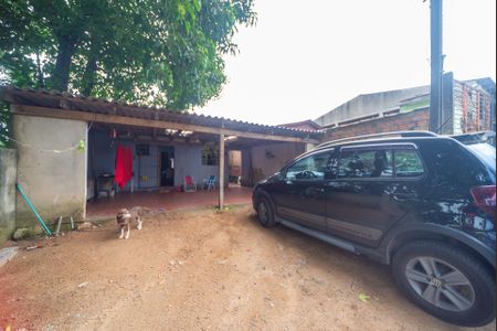 Casa para alugar com 300m², 2 quartos e sem vaga Casa para alugar com 300m², 2 quartos e sem vagaFachada