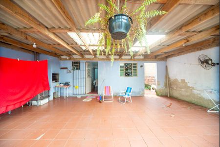 Área externa de casa para alugar com 2 quartos, 300m² em Aparecida, Alvorada
