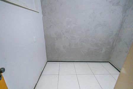 Casa de condomínio para alugar com 130m², 4 quartos e 1 vagaquarto 1