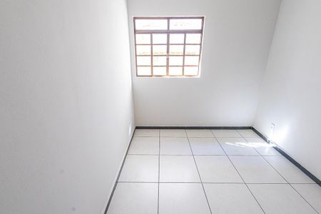 Casa de condomínio para alugar com 130m², 4 quartos e 1 vagaquarto 3