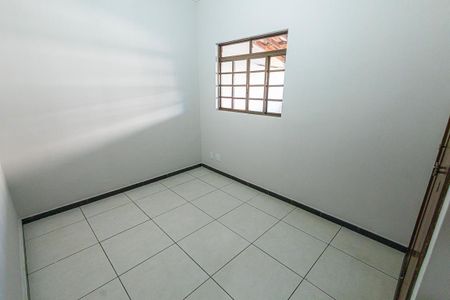 Casa de condomínio para alugar com 130m², 4 quartos e 1 vagaquarto 4