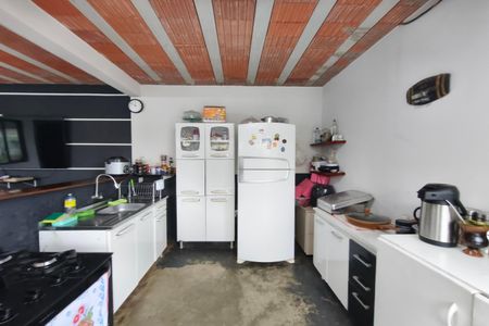 Casa à venda com 220m², 3 quartos e 2 vagas Casa à venda com 220m², 3 quartos e 2 vagasÁrea gourmet