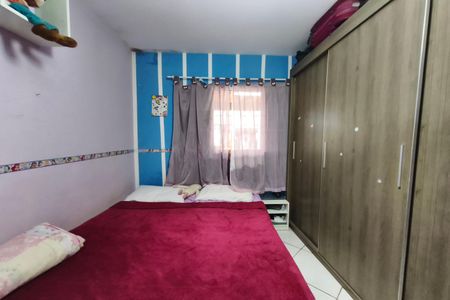Casa à venda com 220m², 3 quartos e 2 vagas Casa à venda com 220m², 3 quartos e 2 vagasQuarto 2