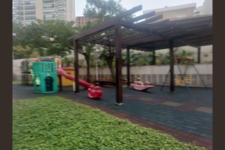 Apartamento à venda com 143m², 3 quartos e 3 vagas Apartamento à venda com 143m², 3 quartos e 3 vagasÁrea externa