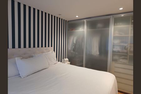 Apartamento à venda com 143m², 3 quartos e 3 vagas Apartamento à venda com 143m², 3 quartos e 3 vagasQuarto