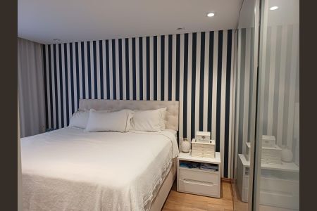 Apartamento à venda com 143m², 3 quartos e 3 vagas Apartamento à venda com 143m², 3 quartos e 3 vagasQuarto