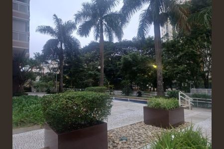 Apartamento à venda com 143m², 3 quartos e 3 vagas
