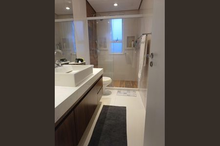 Apartamento à venda com 143m², 3 quartos e 3 vagas Apartamento à venda com 143m², 3 quartos e 3 vagasBanheiro