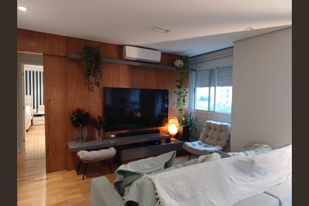 Apartamento à venda com 143m², 3 quartos e 3 vagas Apartamento à venda com 143m², 3 quartos e 3 vagasSala